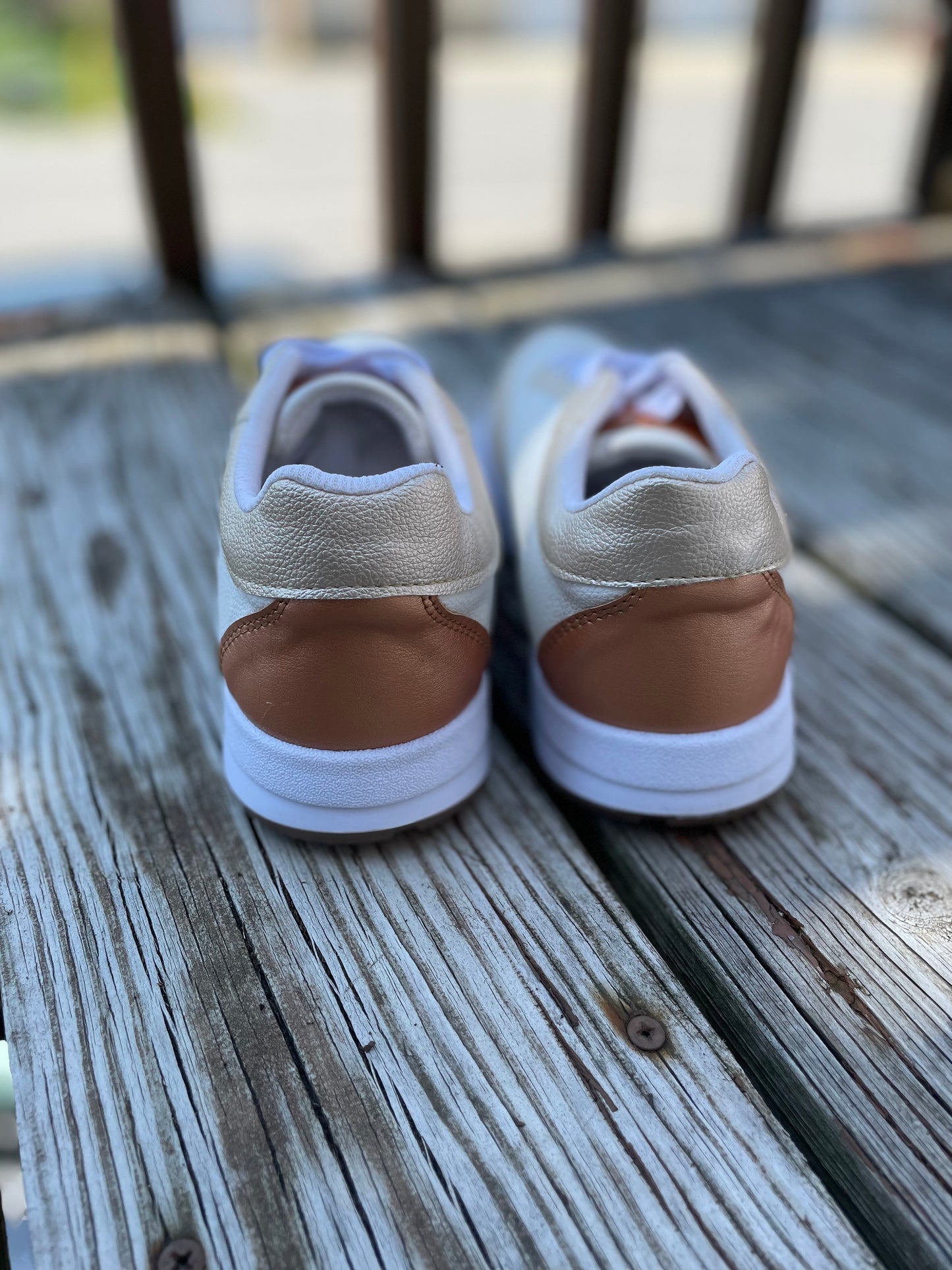 Luna sneaker