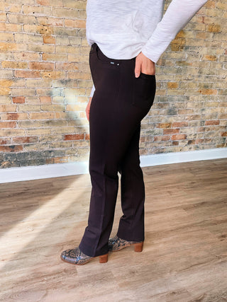 Suzanne Straight Leg