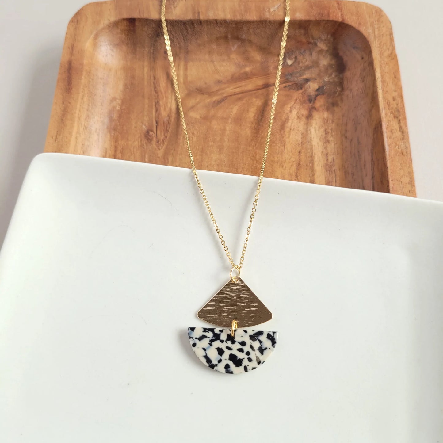 Ava Necklace