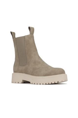 Raina Chelsea Boots