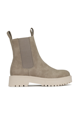 Raina Chelsea Boots