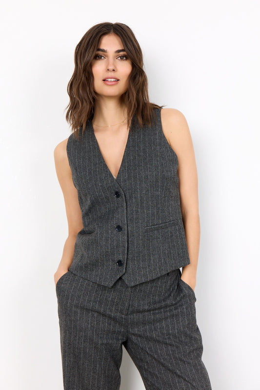 Victoria Vest