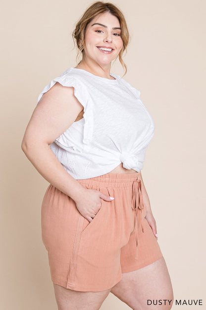 Curvy Casual Linen Shorts