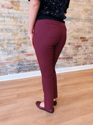 Ava Pant – Red