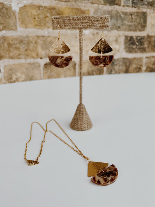 Ava Necklace