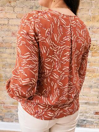 Amanda LS Crossover Top